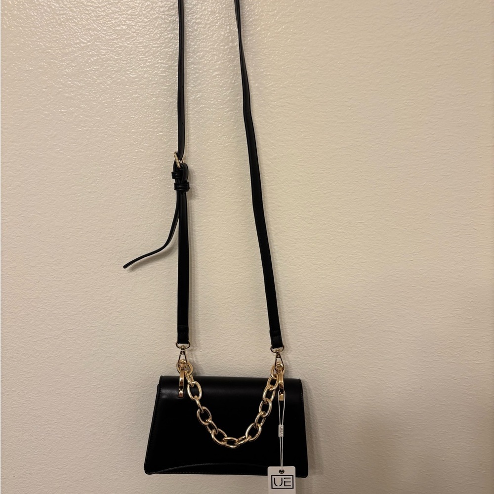 Urban Expressions Black Crossbody Bag with Gold Chain - Picture 2 of 6